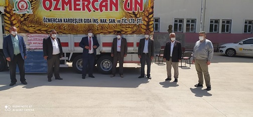 BAŞKAN ÖZTÜRK TEN TOPLAM 17. KÖYE 10 KG. UN PAKETLERİNDEN OLUŞAN 3000 ADET UN PAKETİ DAĞITTI 