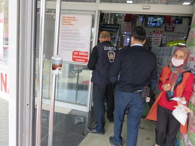  Büyükşehir Zabıtası ilçelerde denetimde