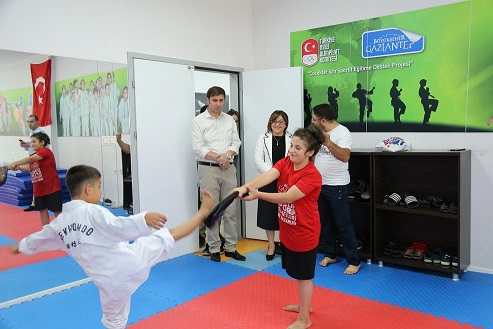  BÜYÜKŞEHİR SPORUN VE SPORCUNUN YANINDA!