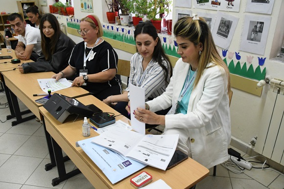 Arnavutluk’ta Genel Seçimler Tamamlandı