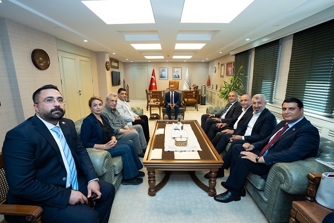 “EĞİTİMDE AKP’NİN 22 YILLIK BAŞARISIZLIĞI” ÖZÇAĞDAŞ’TAN HÜKÜMETİN EĞİTİM POLİTİKALARINA SERT ELEŞTİRİ 