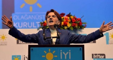 İYİ PARTİDE Aday Listesini Beğenmeyen 14 Kişi İyi Parti'den İstifa Etti