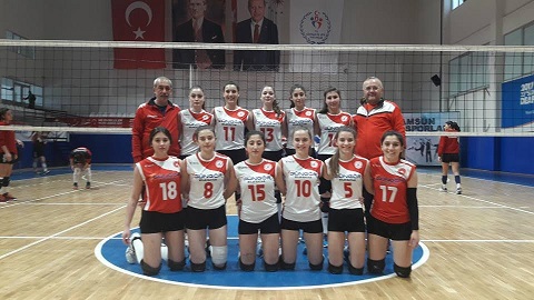 BAFRA AKADEMİ GENÇ KIZLAR VOEYBOL TAKIMI FİNAL' DE