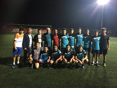 MEVLANASPOR' LU MERTCAN' A  AYDIN ÜNİVERSİTESİ BAŞARI PLAKETİ