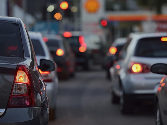 9 günlük bayram tatilinin ilk 5 gününe ait trafik verileri açıklandı. Bu dönemde 47 kişi hayatını kaybederken, 5 bin 743 kişi ise yaralandı.