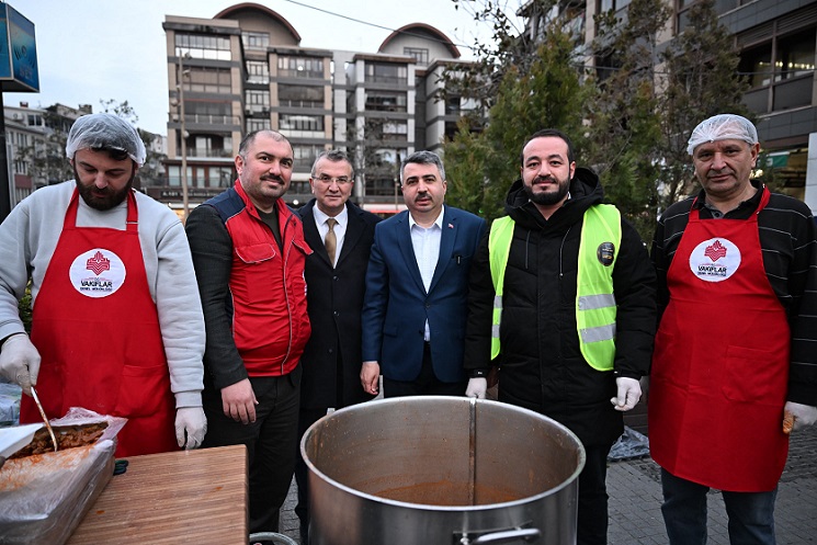  BAŞKAN YILMAZ, YILDIRIMLILARLA İFTAR SOFRASINDA BULUŞTU