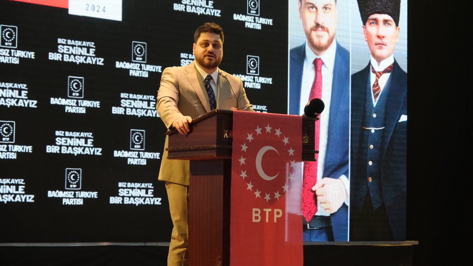  “Ortalığı ayağa kaldırıyorlar ama İsrail’le ticarete devam ediyorlar”   Bağımsız Türkiye Partisi (BTP) Genel Başkanı Hüseyin Baş, iktidarın ‘Gazze – İsrail’ tavrını eleştirdi.