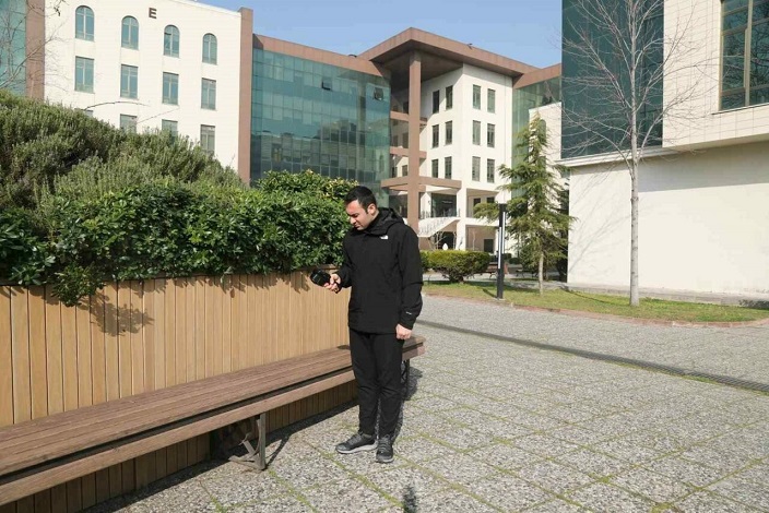  Bursa Teknik Üniversitesi (BTÜ), şehirlerde giderek daha fazla hissedilen iklim değişikliğinin etkilerini azaltmak amacıyla önemli bir projeyi hayata geçiriyor.