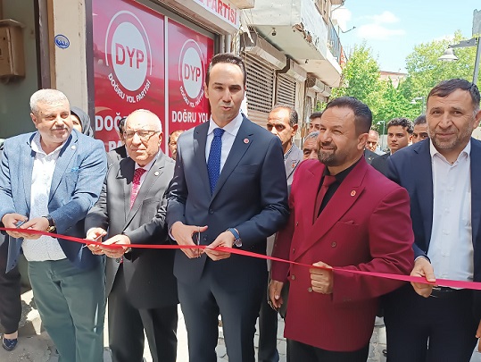 DYP Genel Başkanı Cenk Küpeli Gaziantep’te İl Binası Açılışını Gerçekleştirdi