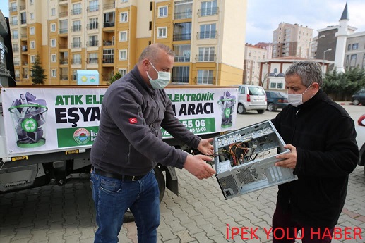 İLKADIM’DAN ELEKTRONİK ATIKLARI GERİ DÖNÜŞÜME KAZANDIRACAK PROJE