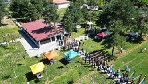 ERZURUM’DA BİR İLK: GÜLÜMSEYEN KAFE AÇILDI