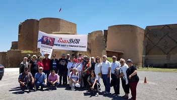 ’ANKARA-KARS-SARIKAMIŞ, ŞİİR-TÜRKÜ-KARIŞ-KARIŞ’’