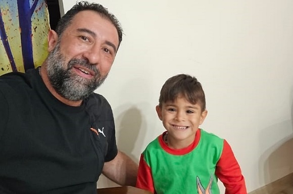 Otizmde İyileşmenin yolu bağırsak temizliğinden geçiyor