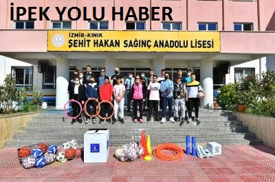 İzmir Büyükşehir Belediyesi’nden 30 ilçede 1500 okula spor desteği