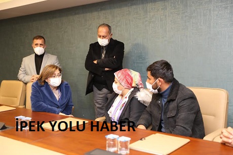 - BAŞKAN ŞAHİN, PİTBULL KÖPEKLER TARAFINDAN SALDIRIYA UĞRAYAN ASİYE’NİN AİLESİNİ ZİYARET ETTİ