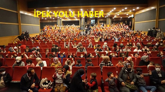 BÜYÜKŞEHİR’İN KÜLTÜR VE SANAT ETKİNLİKLERİ KENTTE YOĞUN İLGİ GÖRÜYOR