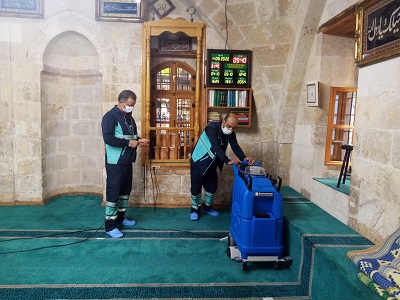 ŞAHİNBEY’DE CAMİLER DEZENFEKTE EDİLİYOR