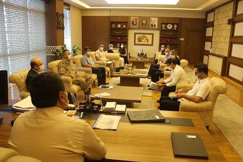 -BÜYÜKŞEHİR, MADDE BAĞIMLISI GENÇLERİ TEDAVİ EDECEK