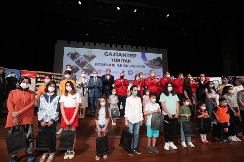 ŞAHİNBEY GAZİANTEPLİLERİ TÜBİTAK KİTAPLARI İLE BULUŞTURDU