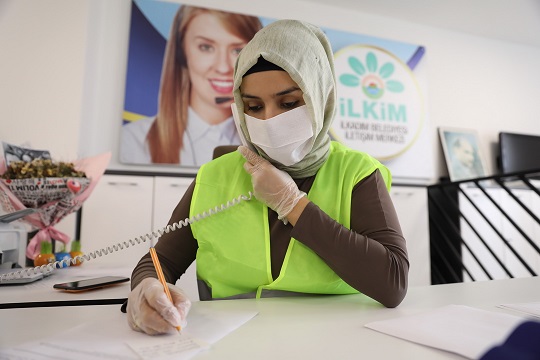 İLKADIM’DAN HASTANEYE GİDECEK VATANDAŞLARA ÜCRETSİZ ULAŞIM DESTEĞİ