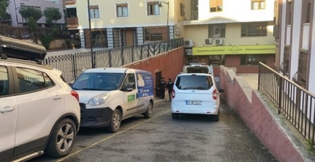 MECİDİYEKÖY’DE İNTİHAR GİRİŞİMİ