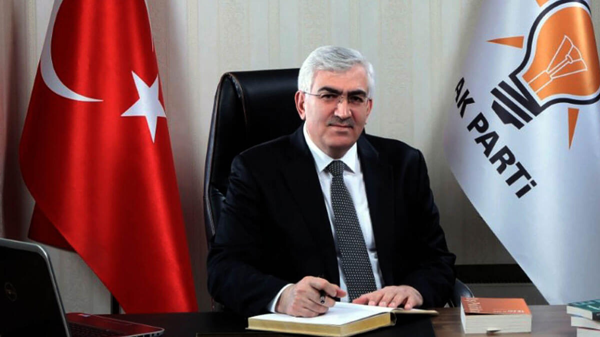 MEHMET EMİN ÖZ   GÜVEN TAZELEDİ