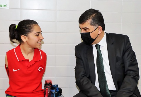 ALLEBEN, TÜRK SPORUNUN HİZMETİNDE