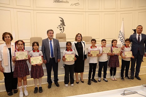 KENTLER ÇOCUKLARINDIR EĞİTİM PROGRAMI SERTİFİKA TÖRENİ DÜZENLENDİ