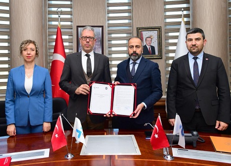 Türkiye İş Kurumu ile Van Yüzüncü Yıl Üniversitesi Arasında Mesleki Eğitim İş Birliği Protokolü İmzalandı