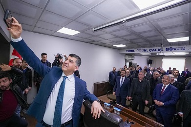 GÜNEŞ: “BENİM, RIDVAN BEY’E DESTEĞİM TAMDIR”