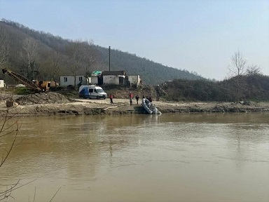 Sakarya Nehrinde cansız bedeni  bulunmuştu, olayın ardından eşi ve oğlu     gözaltına alındı!