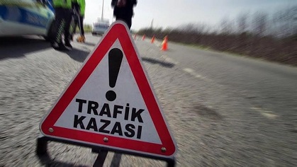 Aniden şerit değiştiren sürücünün     ihmali kazayla son buldu