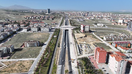 BAŞKAN ALTAY: “ALTTAN GEÇİŞ VERDİĞİMİZ FIRAT CADDESİ KÖPRÜLÜ KAVŞAĞI’NI MAYIS BAŞINDA TAMAMEN HİZMETE AÇMIŞ OLACAĞIZ”