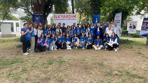 Büyükşehir’den gençlere “İlk Yardım Turnuvası”  Gençler hayat kurtarmak için yarıştı 