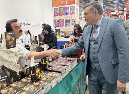 DOĞU ANADOLU ERZURUM 6. KİTAP FUARI REKORA KOŞUYOR