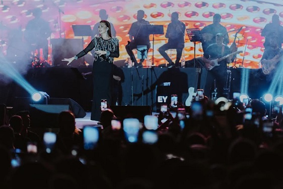 - GASTROANTEP KONSERLERİ KAPSAMINDA EBRU YAŞAR SAHNE ALDI