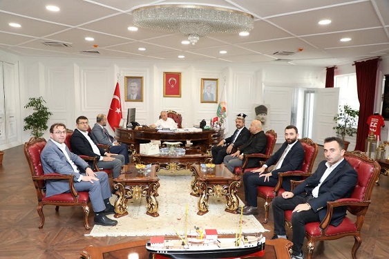 Yaşar’dan İlkadım Belediyesi’ne teşekkür ziyareti
