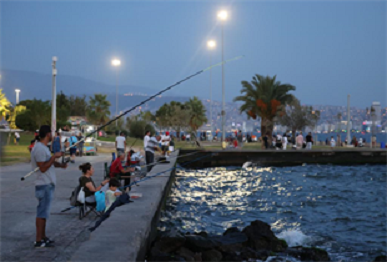 İzmir Körfezi’nin su kalitesinde iyileşme     Yüzülebilir Körfez yatırımları meyvelerini veriyor