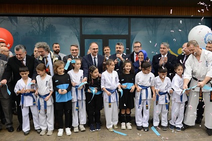YILDIRIM’A YENİ SPOR TESİSİ     -YILDIRIM DEV BİR SPOR TESİSİNE DAHA KAVUŞTU   