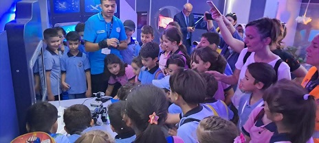 Kepez’in bilim ve teknoloji tırı, İzmir teknofest’te