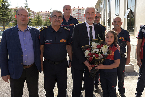 Başdeğirmen: En zor anlarında siz varsınız