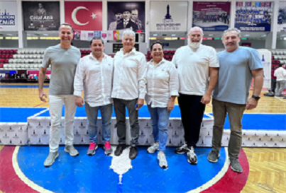 Dostluk turnuvasında kupa İzmir’in