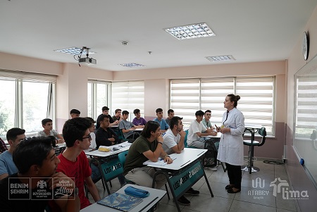 LİSE MEDENİYET AKADEMİLERİ’NDE “FUAT SEZGİN EĞİTİM YILI” COŞKUYLA BAŞLADI