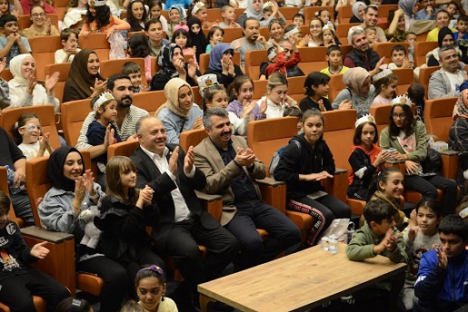 -YILDIRIM’DA ÇOCUK OLMAK AYRICALIKTIR