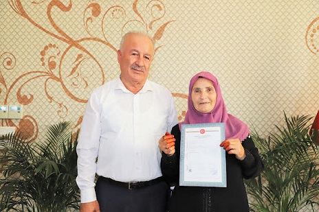 AKSU’DA PINARLI, CİHADİYE VE ÇAMKÖY MAHALLELERİNDE  TAPU SEVİNCİ DEVAM EDİYOR