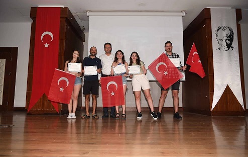 Konyaaltı’nda eğitimler hız kesmiyor