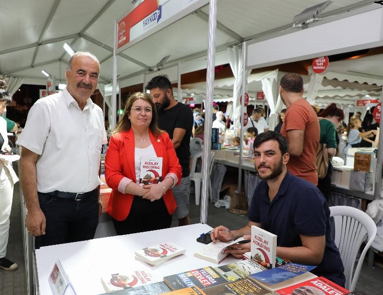 Bursa Mudanya’da 5. si düzenlenen Kitap Fuarı sona erdi.