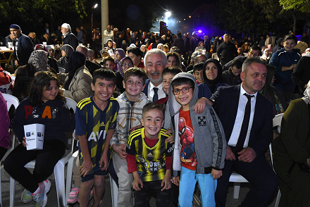 Sizin yönettiğiniz bir belediyenin vatandaşı olmaktan gurur duyuyoruz   Başkan Başdeğirmen: Vatandaşlarımızın her zaman yanındayız