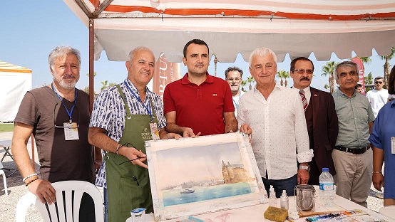 Finike’de renkli festival  4. Uluslararası Finike Suluboya Festivali başladı