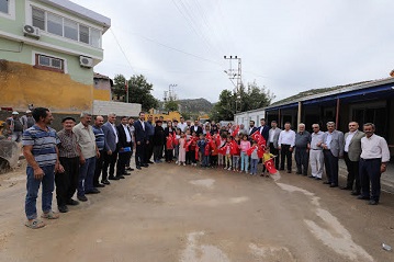 BOZGEYİK İLE FADILOĞLU, KIRSAL MAHALLELERİ ZİYARET ETTİ           -BOZGEYİK İLE FADILOĞLU, MAHALLE SAKİNLERİNİN TALEPLERİNİ DİNLEDİ